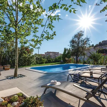 3 Bedroom Gorgeous In * Podstrana